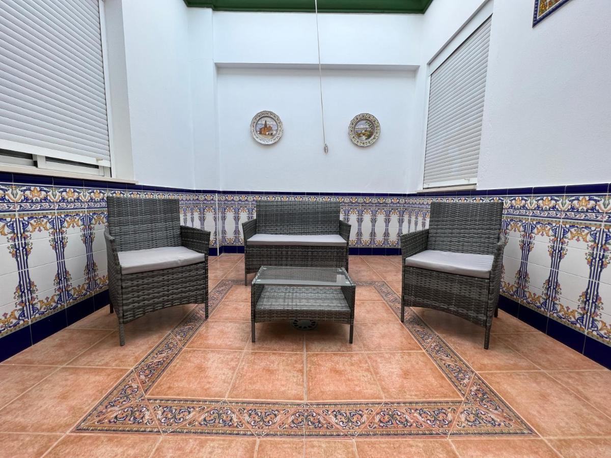 Hotel Chamizo El Arahal Exterior photo